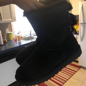 Ugg Bailey Bow II Black
